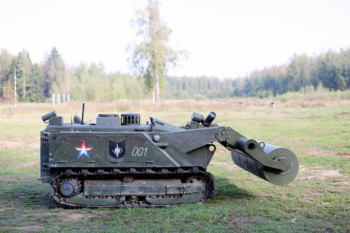 Sülhməramlılar Qarabağda "Uran-6" robot kompleksinin istifadəsinə başladılar