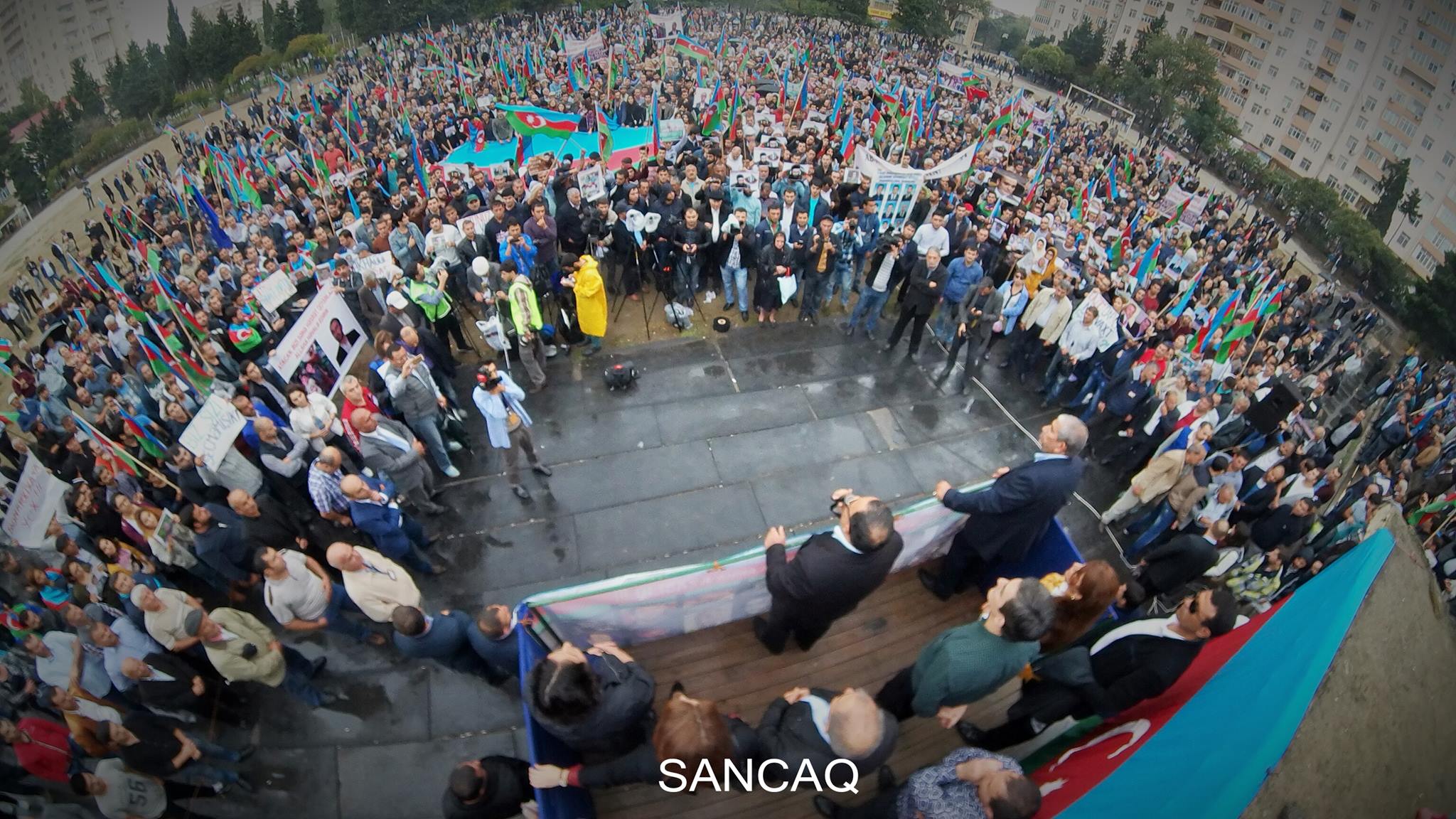 Milli Şura referenduma etiraz mitinqi keçirib (foto-video)