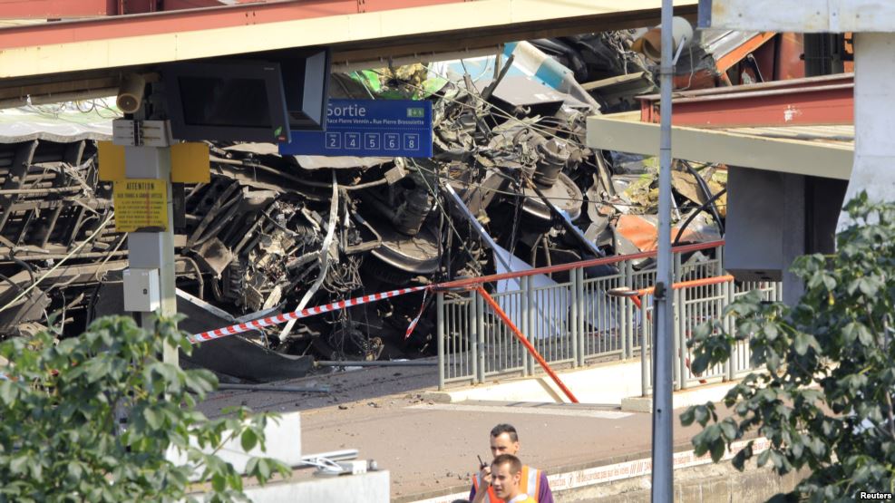 Fransada qatar qəzaya uğrayıb, 13 nəfər xəsarət alıb