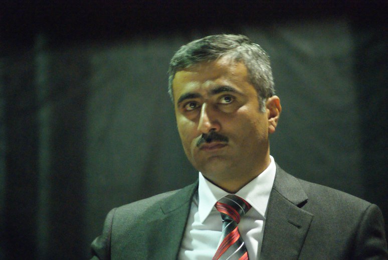 Fuad Qəhrəmanlının və daha iki nəfərin karsa salındığı bildirilir