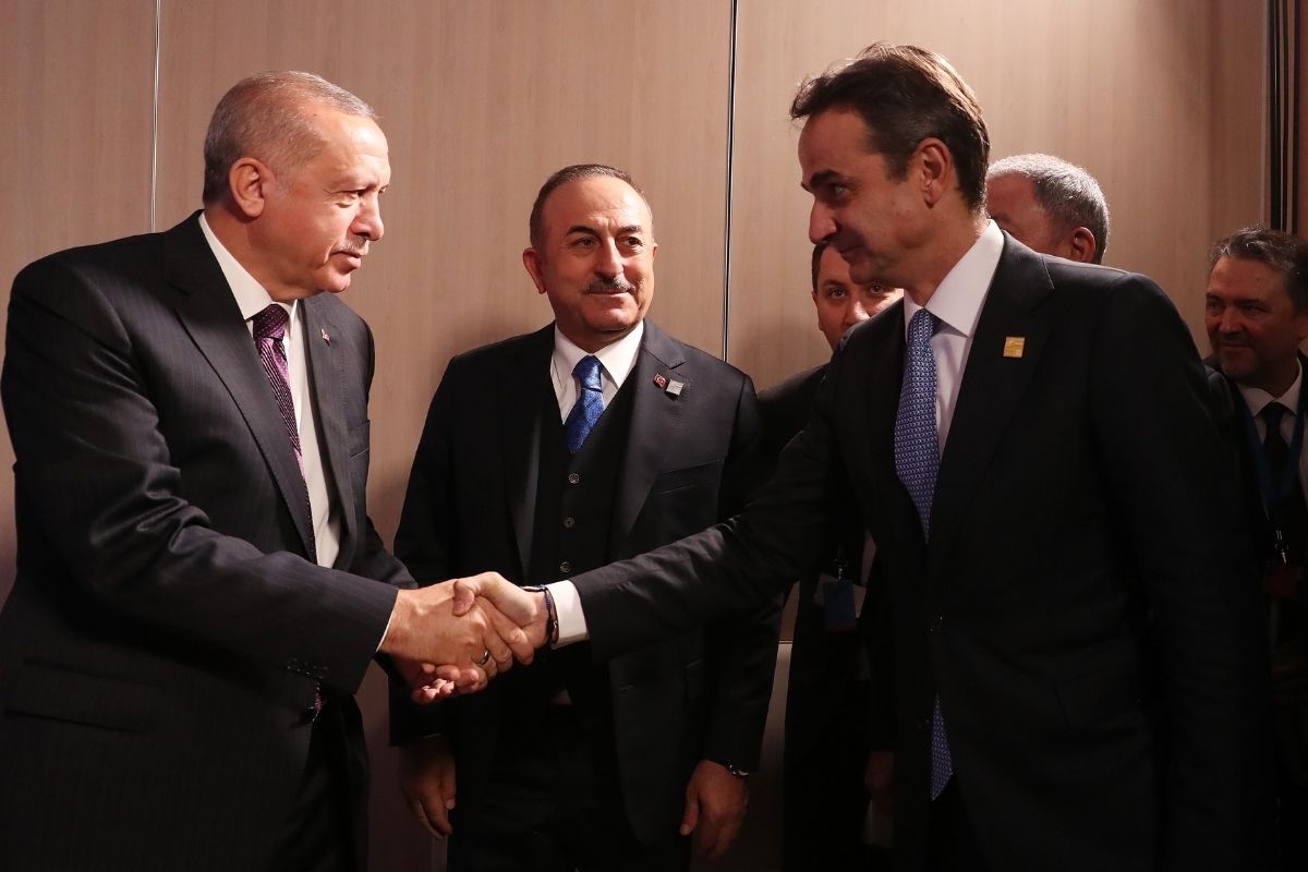 Qarşılıqlı addımlar: Erdoğan Yunanıstanla münasibətləri düzəldir?