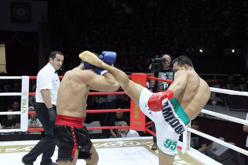 Zabit Səmədov dünya çempionu titulu uğrunda döyüşdə qalib gəlib - VİDEO