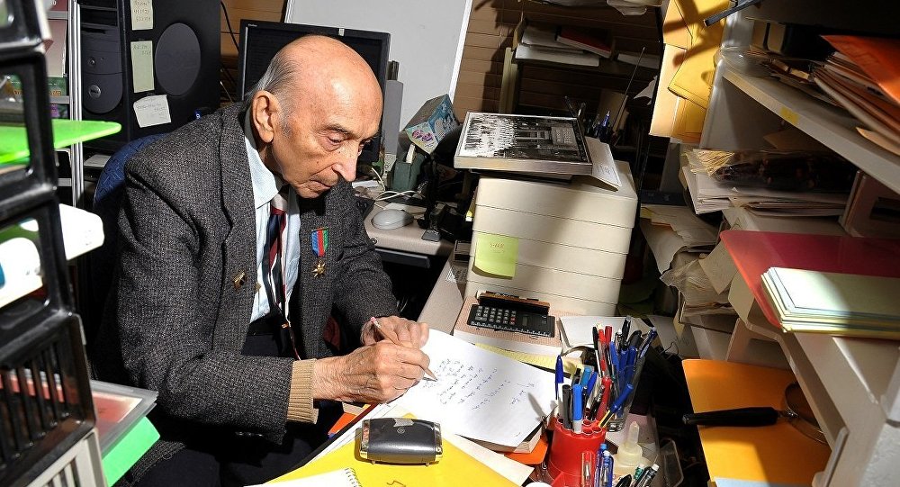 Professor Lütfi Zadə vəfat edib