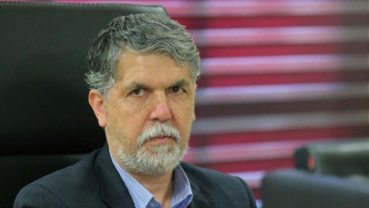 İranın Mədəniyyət naziri: Filmlərin adlarının farsca olmasında təkid edirik