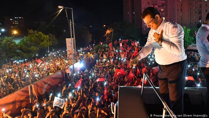 Qərb mediası: 'Türkiyədə Erdoğan dövrü başa çatır'