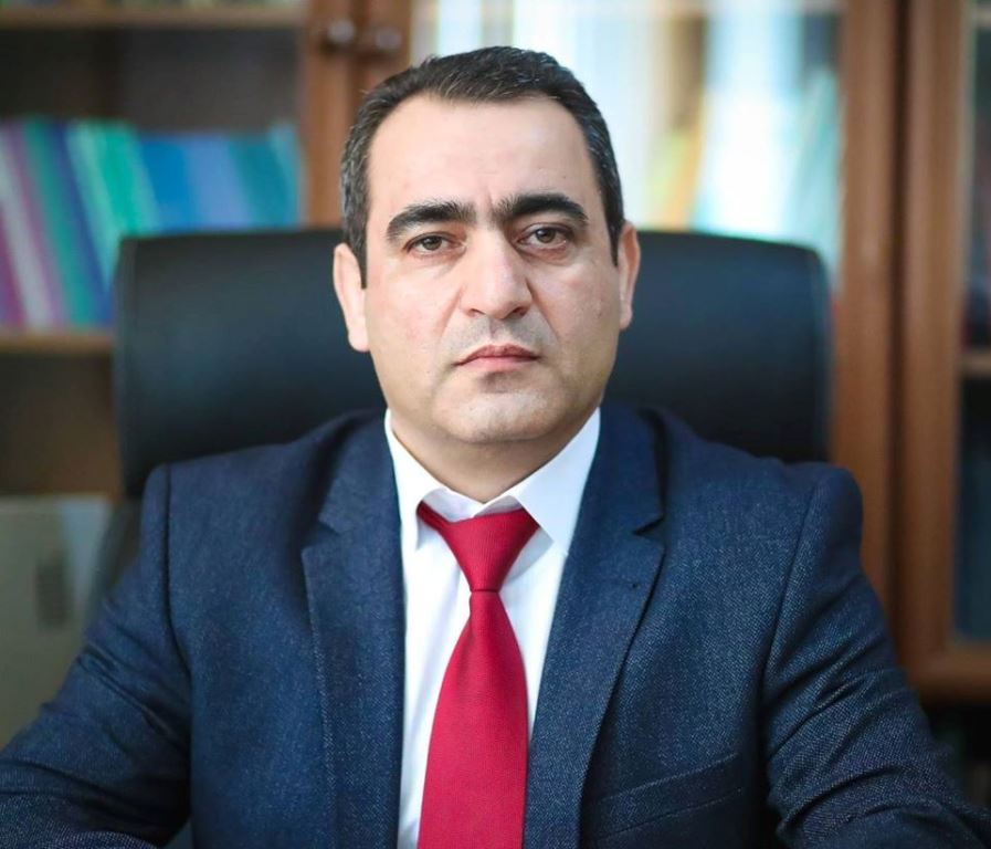 Rövşən Ağayev: "Fransanın ədalətsiz mövqeyi ən çox Rusiya və İran sevərlərin işinə yarayır"