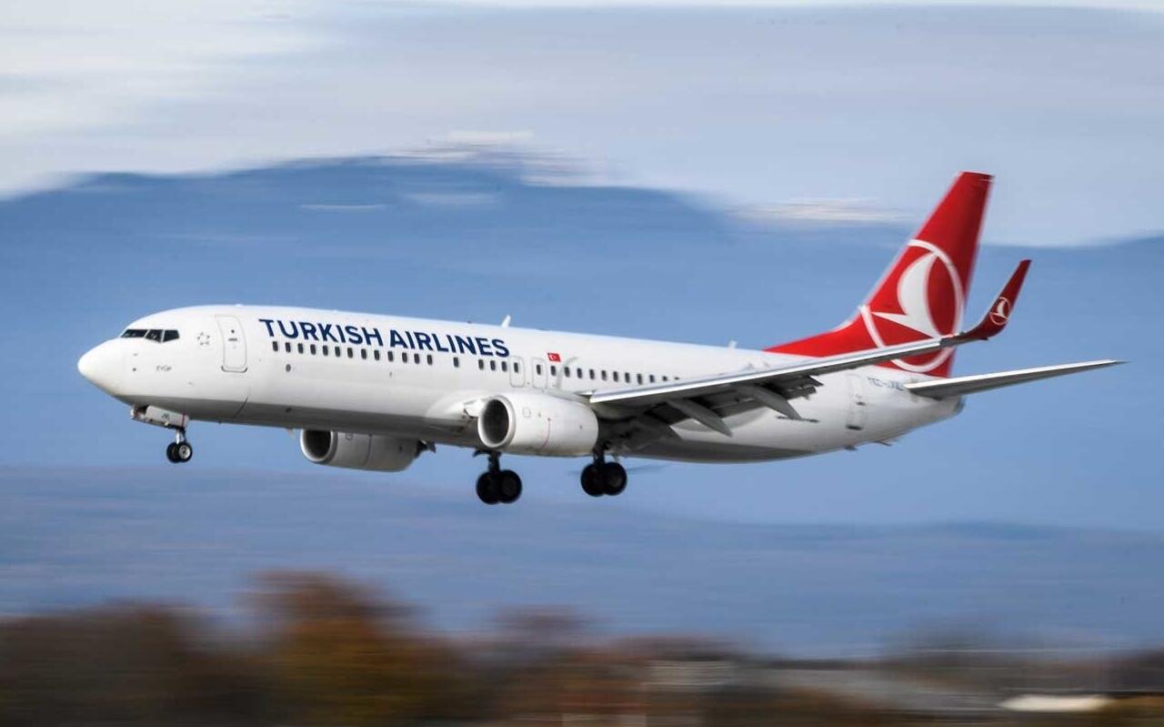 Gecə İrana eniş etməli olan Türkiyə təyyarəsi Bakıda eniş edib