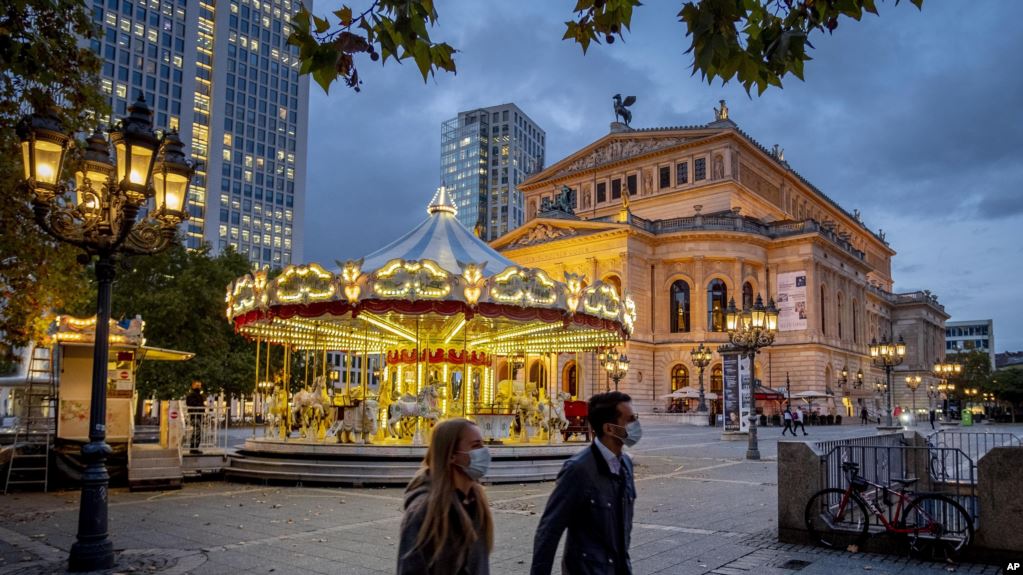 Fransa və Almaniya artan yoluxmalara görə ümumilli karantin elan etdi