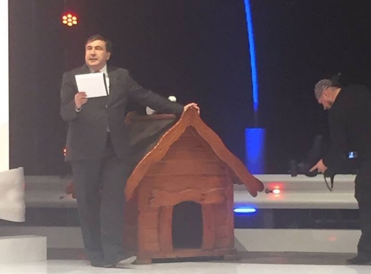 Mikheil Saakashvili teleaparıcı olacaq - [Foto]