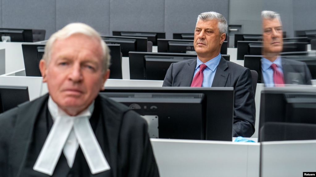 Haaqa tribunalına çıxarılan sabiq Kosovo prezidenti günahkar olmadığını deyir