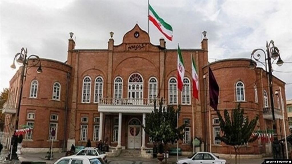 Urmiyə bələdiyyəsində korrupsiya ilə bağlı 7 nəfər həbs edilib