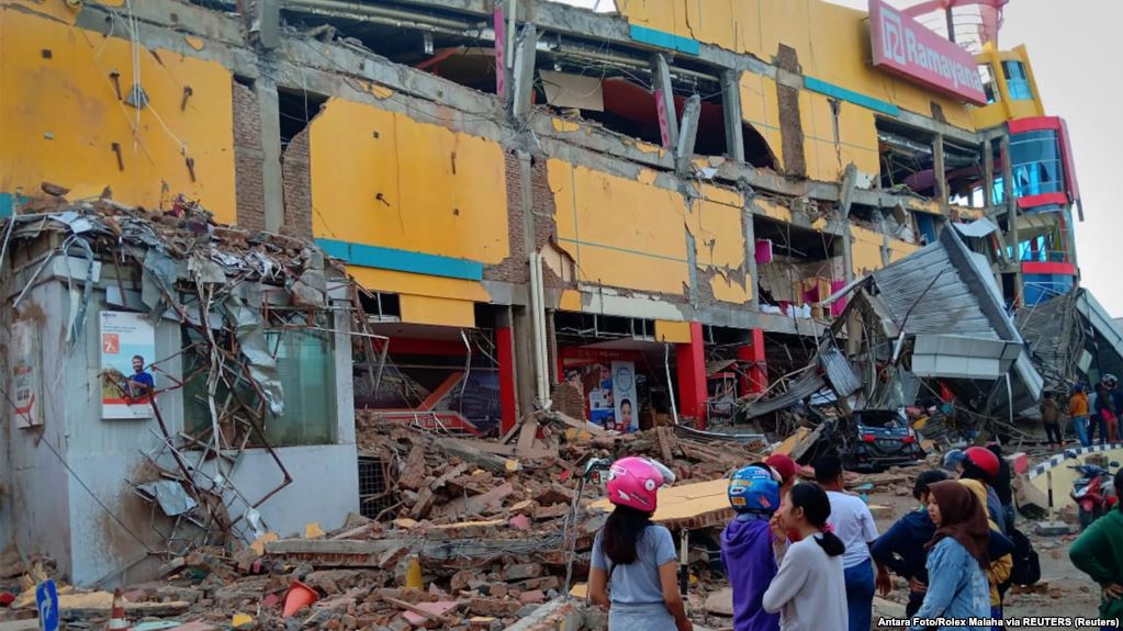 İndoneziyada zəlzələ qurbanlarının sayı 1558 nəfərə çatıb