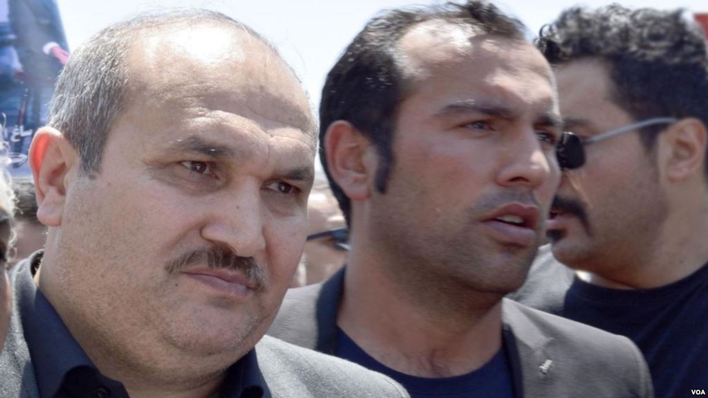 Abbas Lisani müdafiə çıxışını türkcə edib