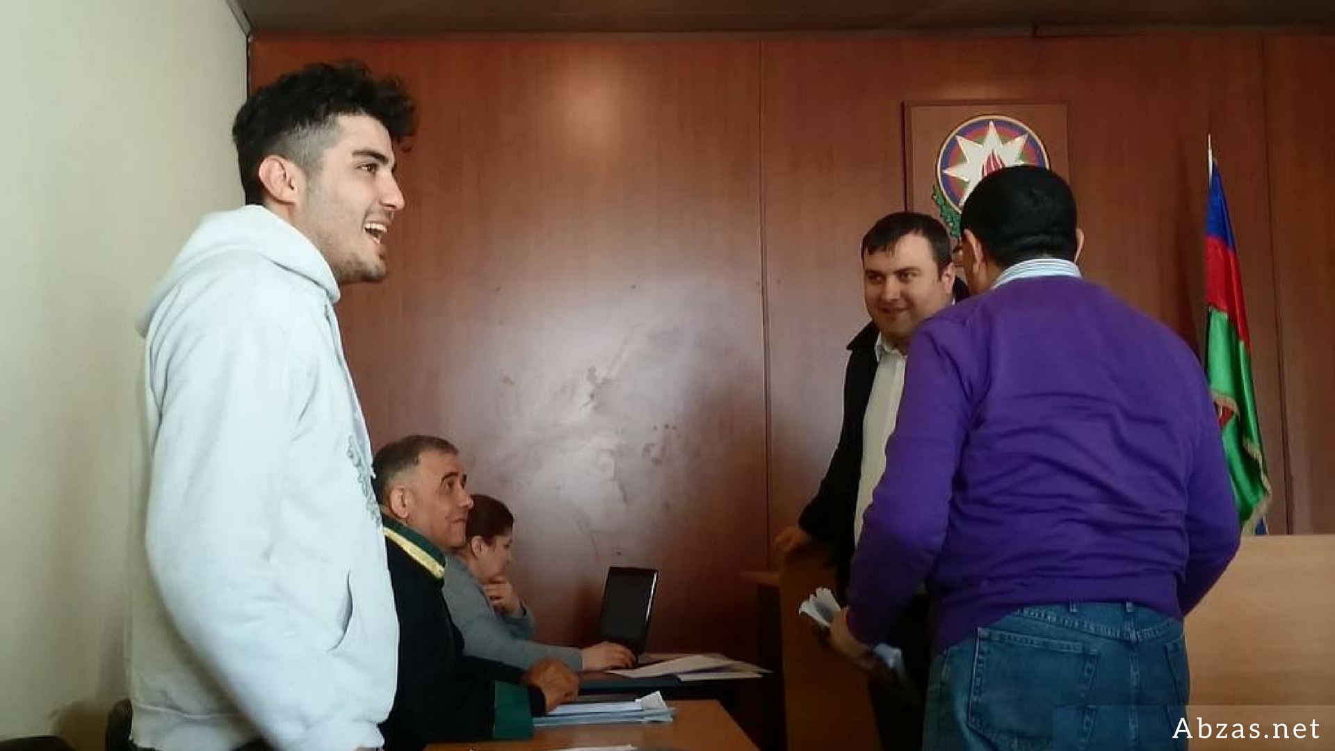 İqtisadçılar İlham Əliyevin "iki uzunqulağın arpası" açıqlamasına cavab veriblər