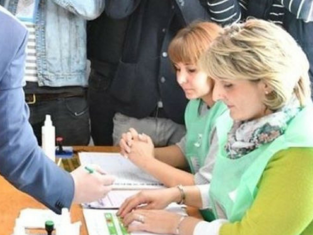 Gürcüstanda yerli idarə orqanlarına seçkilər keçirilir