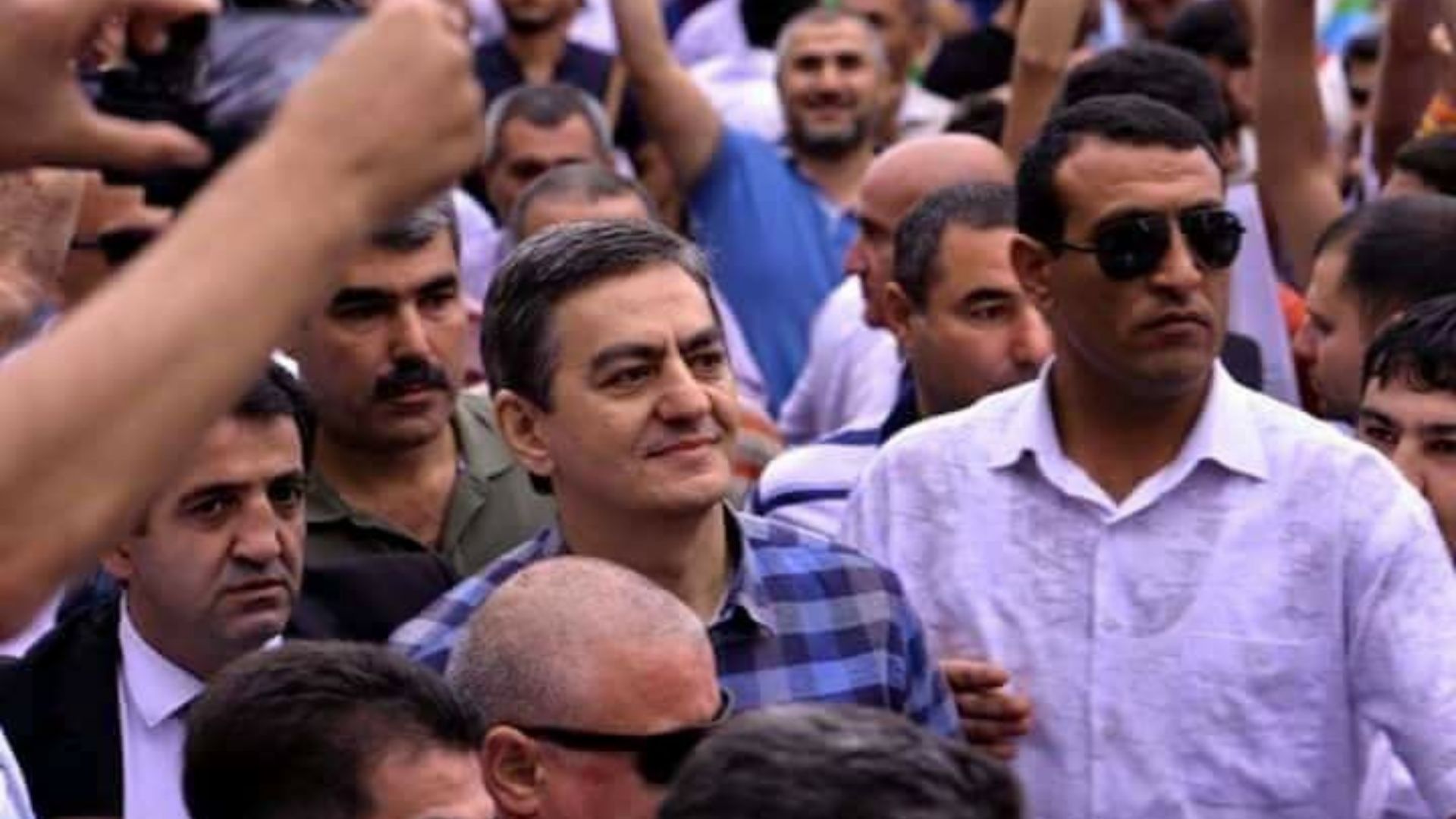 "Rus qoşunlarının Azərbaycana girməsi dövlət maraqlarımıza ziddir" - Əli Kərimli