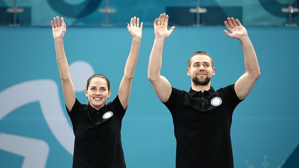 Dopinqdən istifadədə ittiham olunan rusiyalı kerlinqçinin bürünc medalı əlindən alınıb