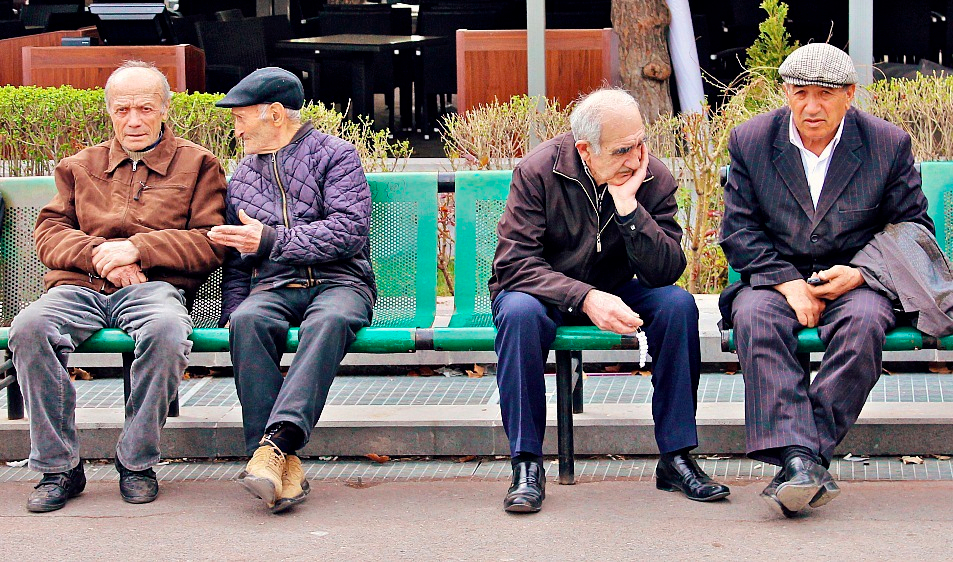 Ermənistan əhalisi son bir ildə 7,8 min nəfər azalıb