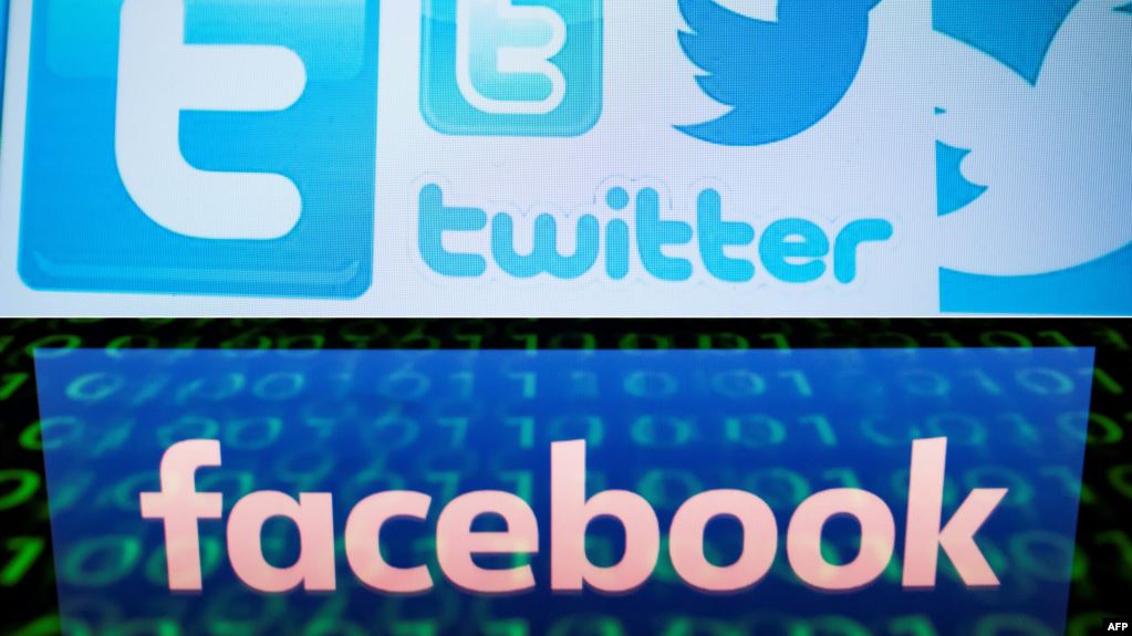 Twitter, Facebook xəbər hesablarını bağlayır