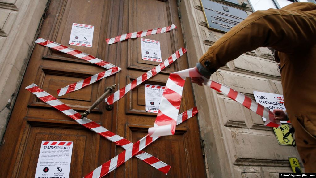 Rusiyada sosial şəbəkələri bloklaya bilərlər