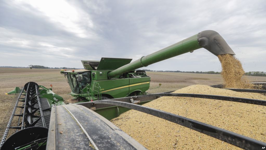 Çin ABŞ-la ticarət danışıqlarını təxirə salıb