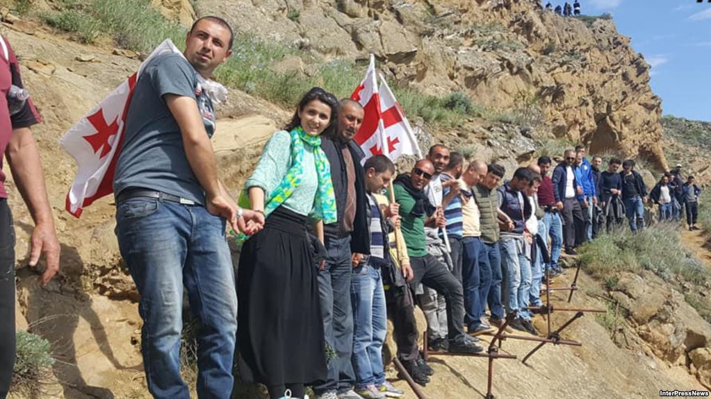 Azərbaycan nümayəndəsi gürcü patriarxı ilə David-Qareci monastrı haqda müzakirələr aparıb