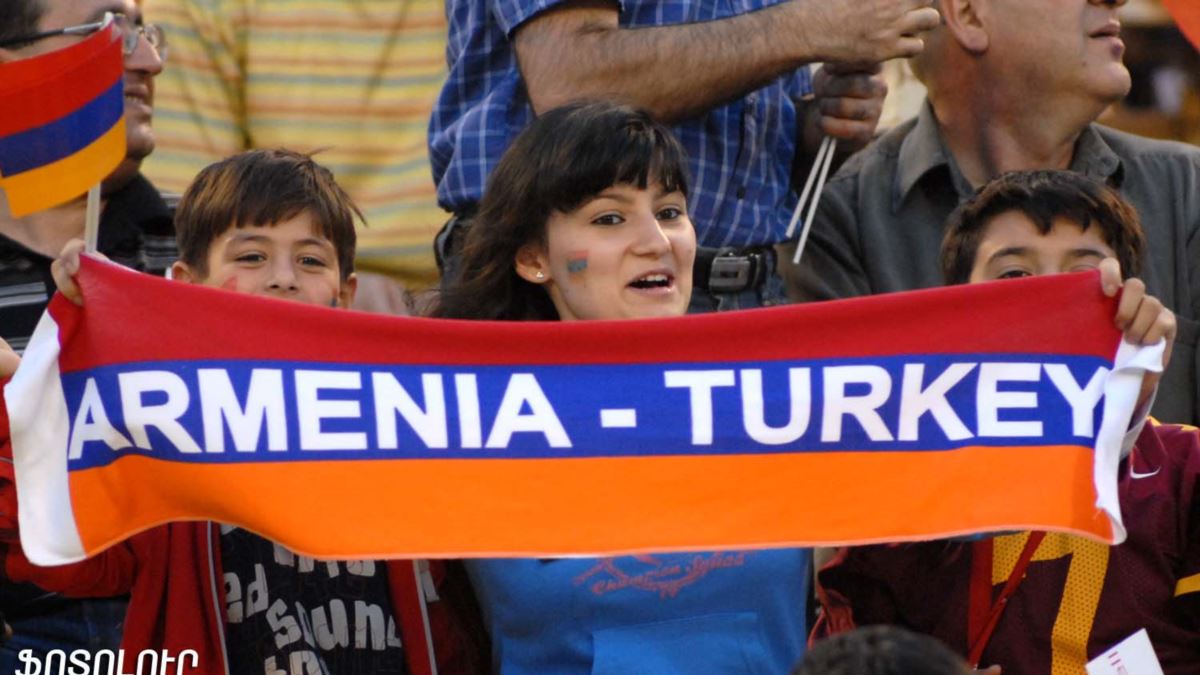 Türkiyə Ermənistanla sərhədləri açırmı?