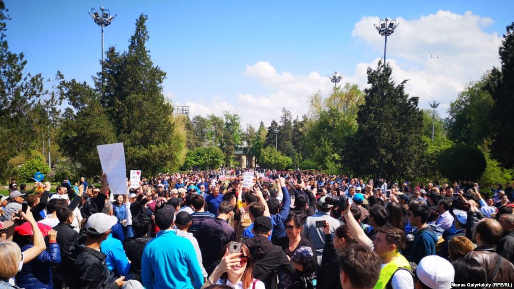 Qazaxıstan müxalifəti növbədənkənar prezident seçkilərinə etiraz edir