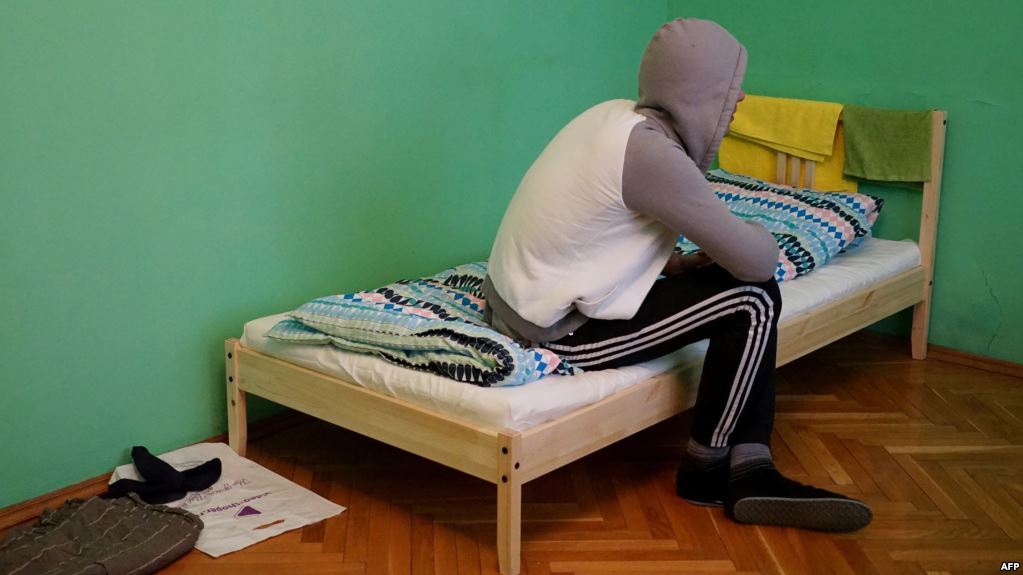 Geylər Çeçenistandan qaçırlar