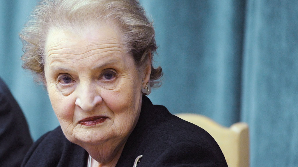 Madlen Olbrayt: Trump-a etiraz olaraq İslamı qəbul etməyə hazıram