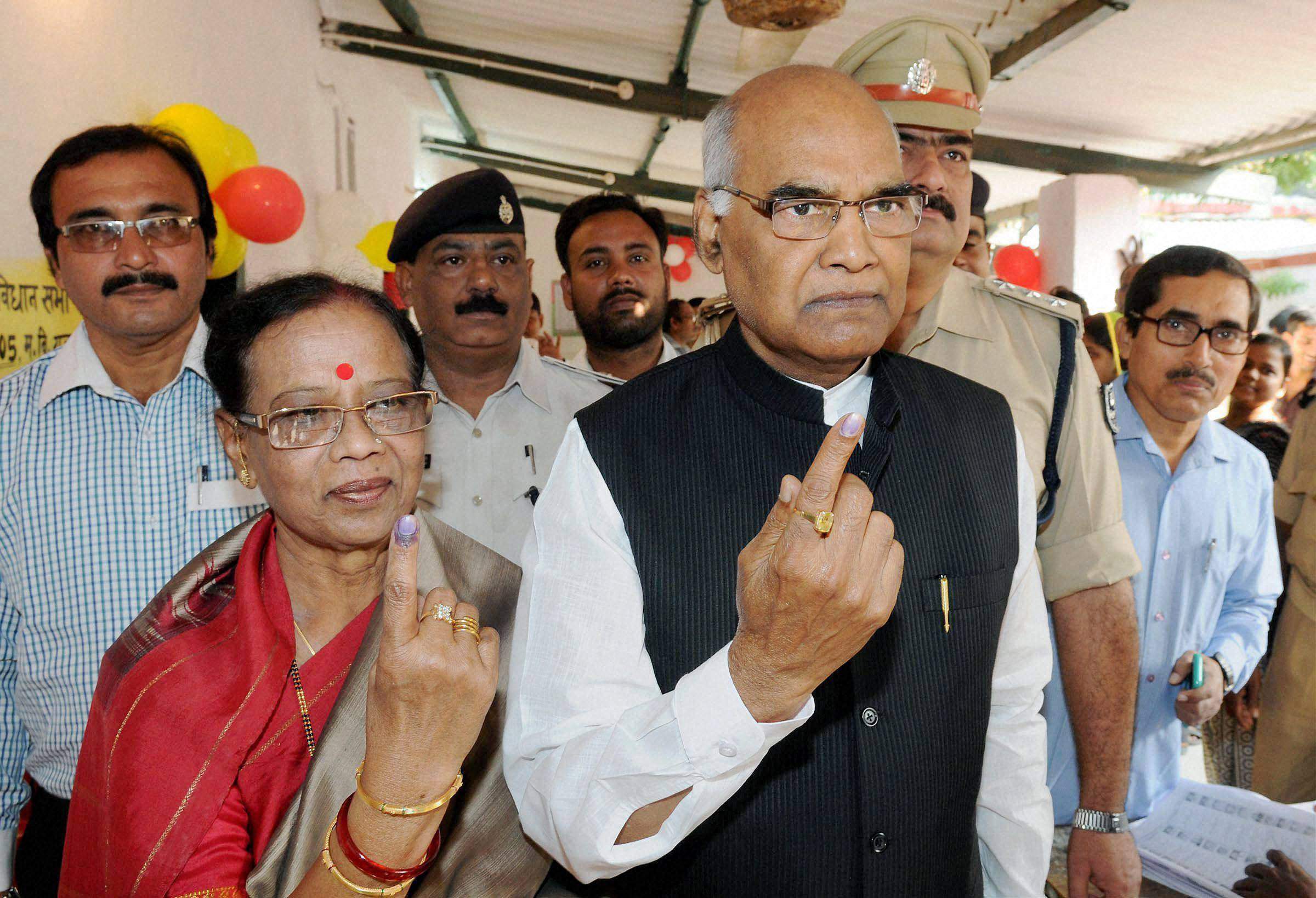 Hindistanın yeni prezidenti səlahiyyətlərinin icrasına başlayıb