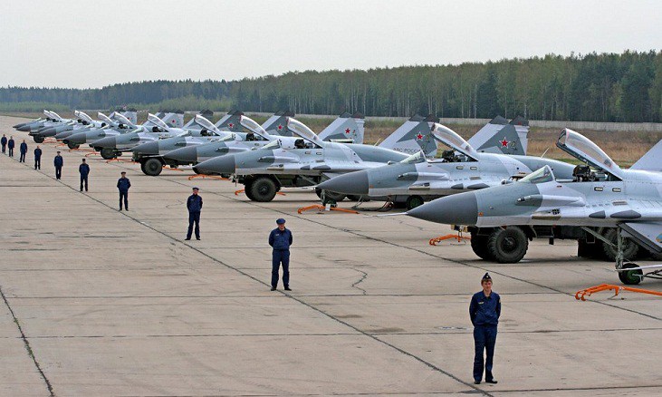 Rusiya ordusu döyüşə hazır vəziyyətə gətirilib