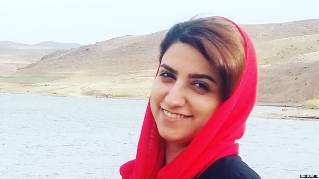 Zəncan məhkəməsi feminist fəalı rejimə qarşı təbliğatda günahlandırıb