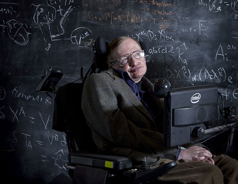 Fizik Stephen Hawking vəfat edib