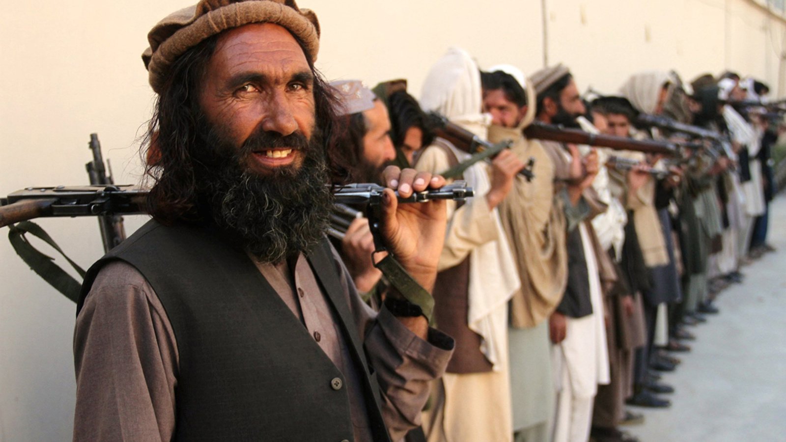Taliban Əfqanıstanda daha 5 şəhərin nəzarətini ələ götürüb