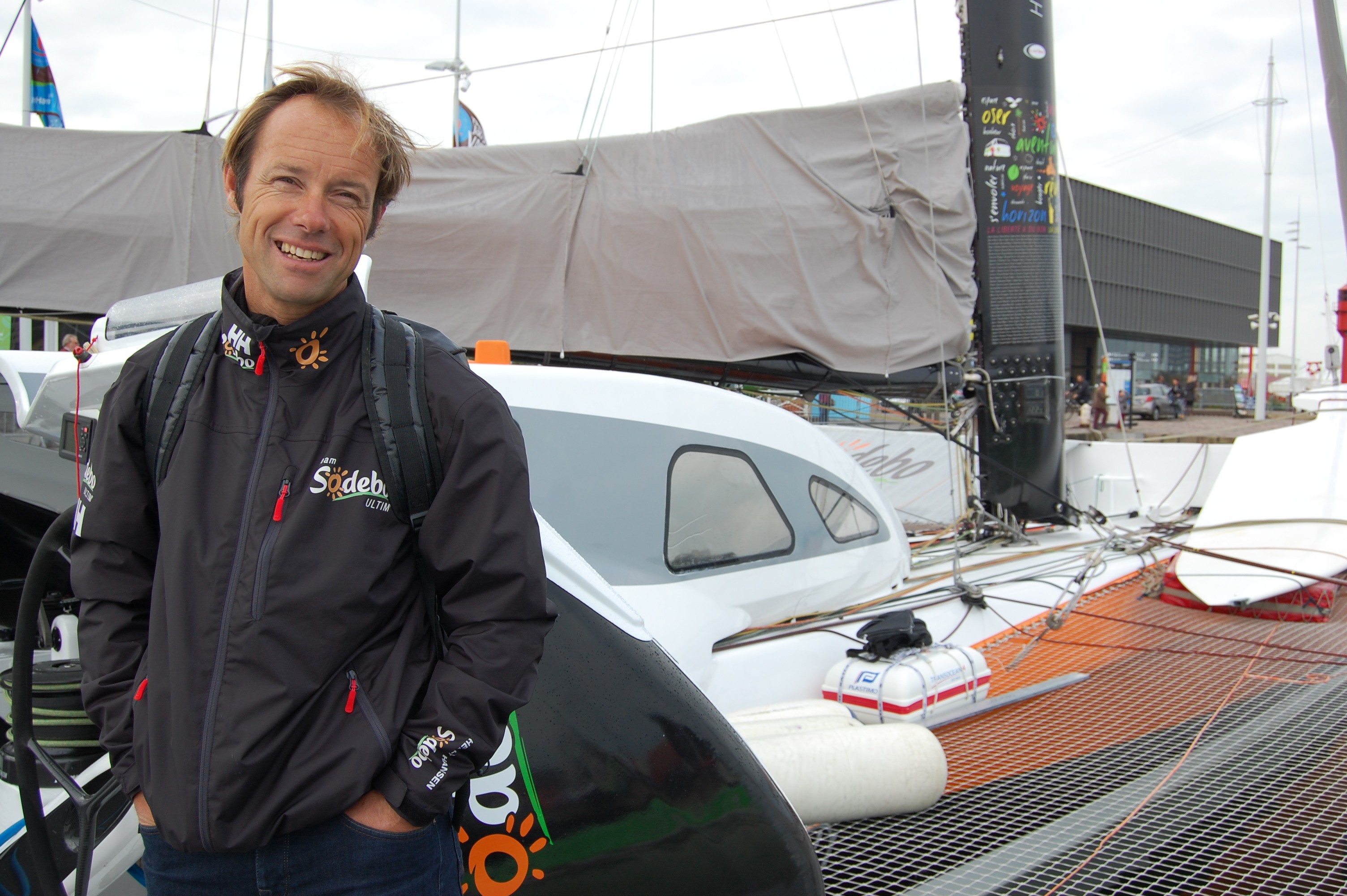 Thomas Coville yelkənli qayıqla səyahətdə dünya rekordunu yeniləyib