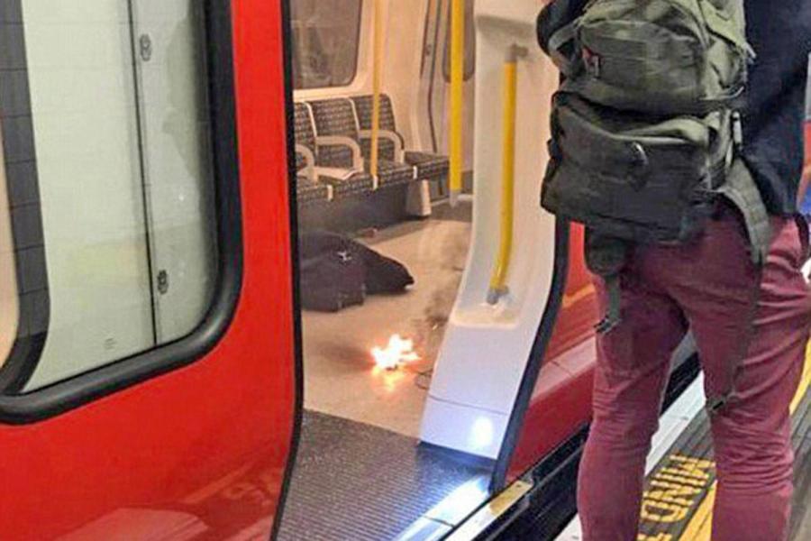 London metrosunda partlayış baş verib