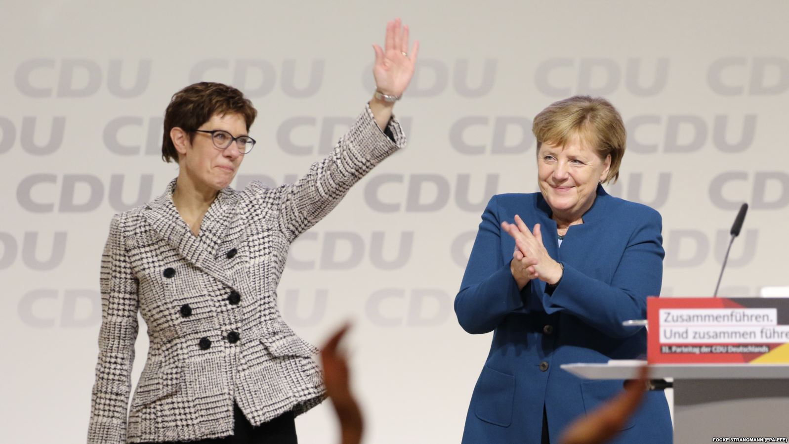 Merkelin varisi Annegret Kramp-Karrenbauer kimdir?