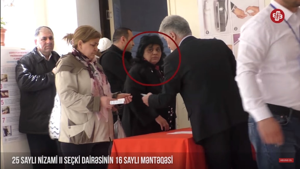 Direktor müavini jurnalisti məhkəməyə verib: seçki saxtakarlığı ittihamına görə
