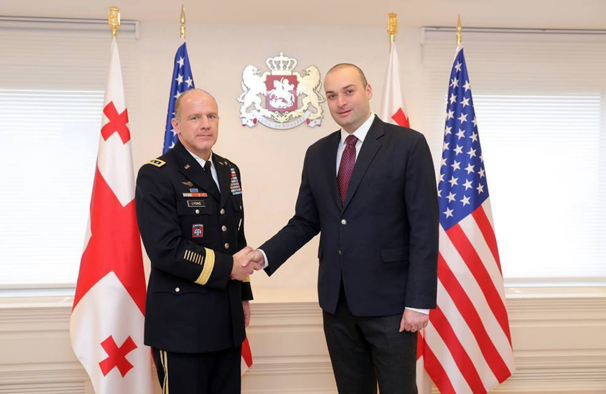 ABŞ Tbilisinin yaxınlığında yeni hərbi aerodrom inşa edəcək