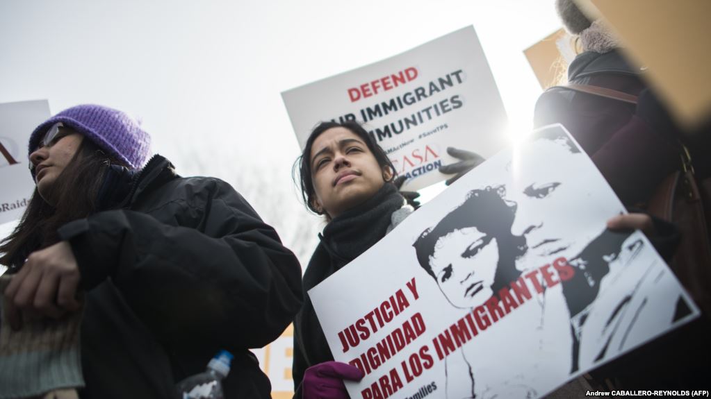 Trump 1.8 milyon qanunsuz miqrantı leqallaşdırmaq istəyir