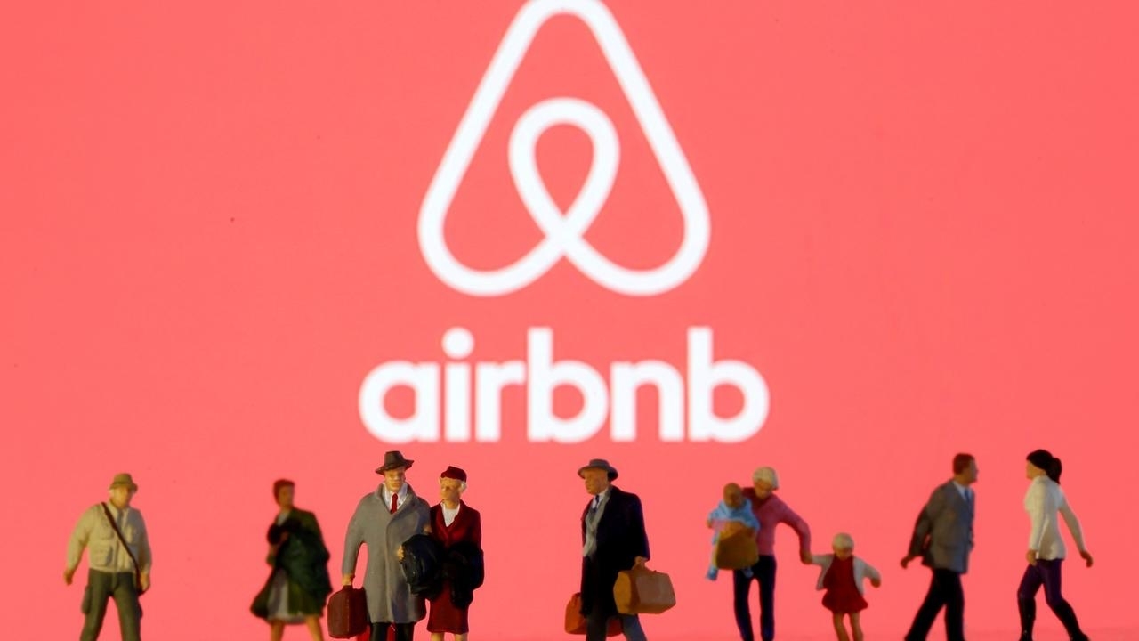 Airbnb şirkəti 20 min əfqan qaçqına pulsuz yaşayış imkanı təklif edir