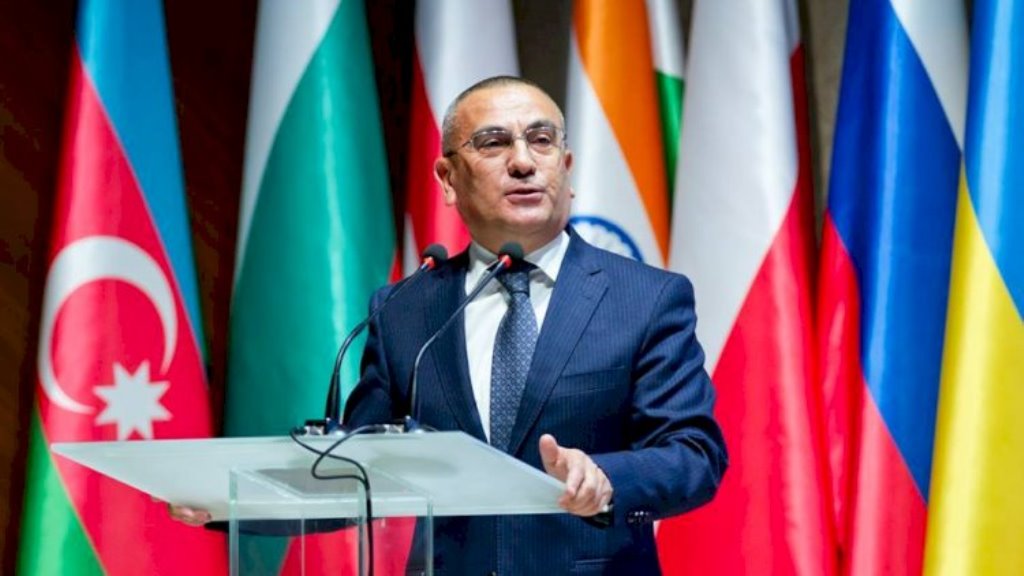 Şəmkir rayon icra başçısı və bir sıra yerli məmurların saxlanıldığı deyilir