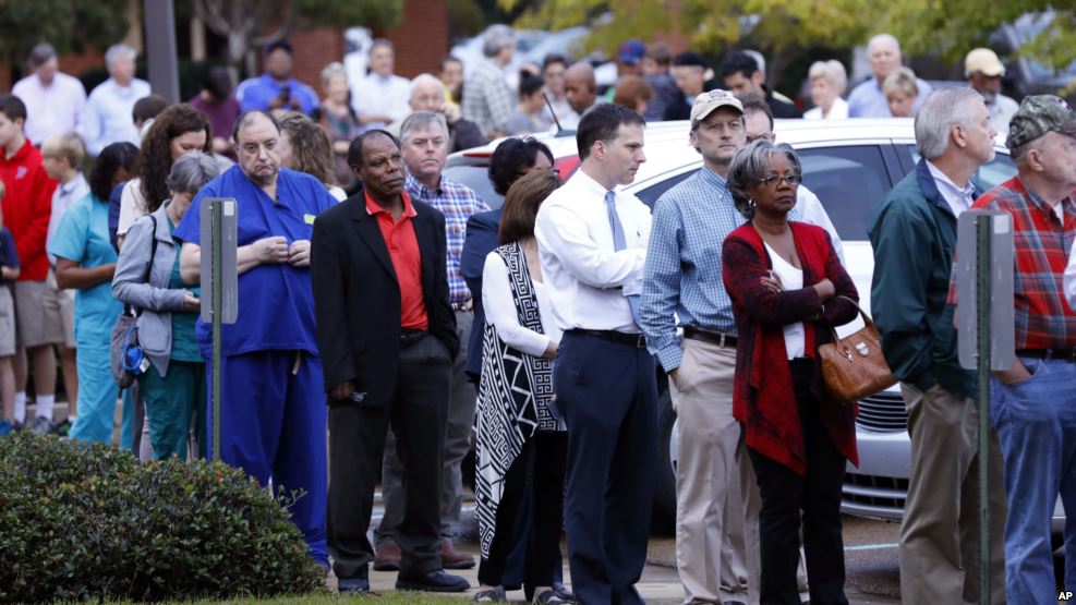 Amerikalılar növbəti prezidenti seçir [Yenilənir - fotolar]