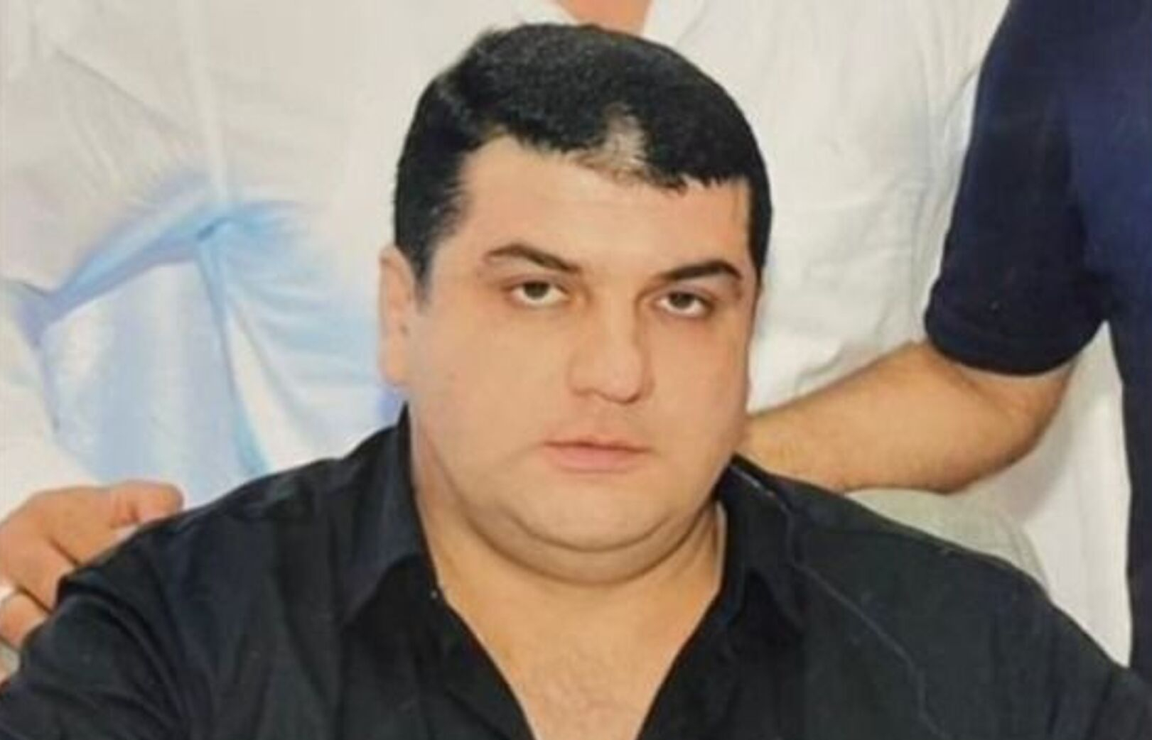 "Pulunu, biznesini əlindən almaq üçün absurd ittihamla həbs ediblər"