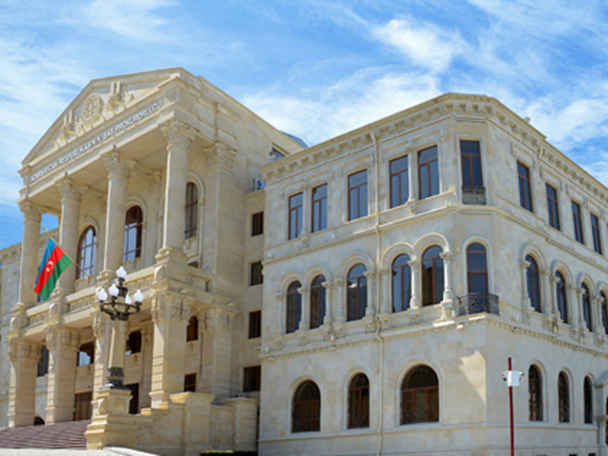 Şabranda məmurlar həbs edildi