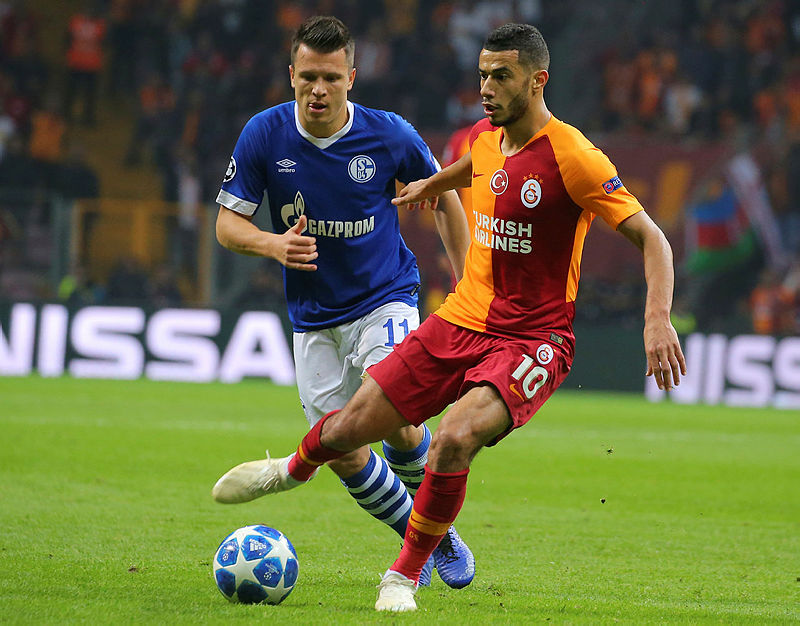 Younes Belhanda Qalatasarayla 4 illik müqavilə bağladı
