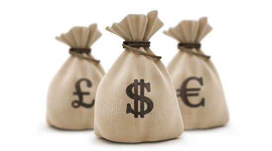 Manat dünya valyutalarına nəzərən dəyərdən düşüb