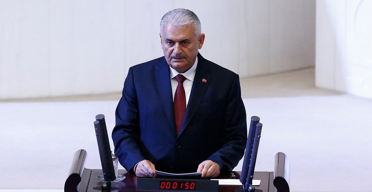 Binali Yıldırım spiker vəzifəsindən istefa verdi