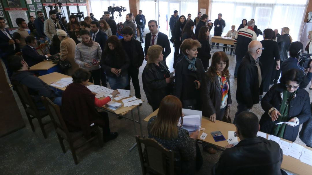 Ermənistan parlamentinə seçkilərin yekun nəticəsi açıqlanıb